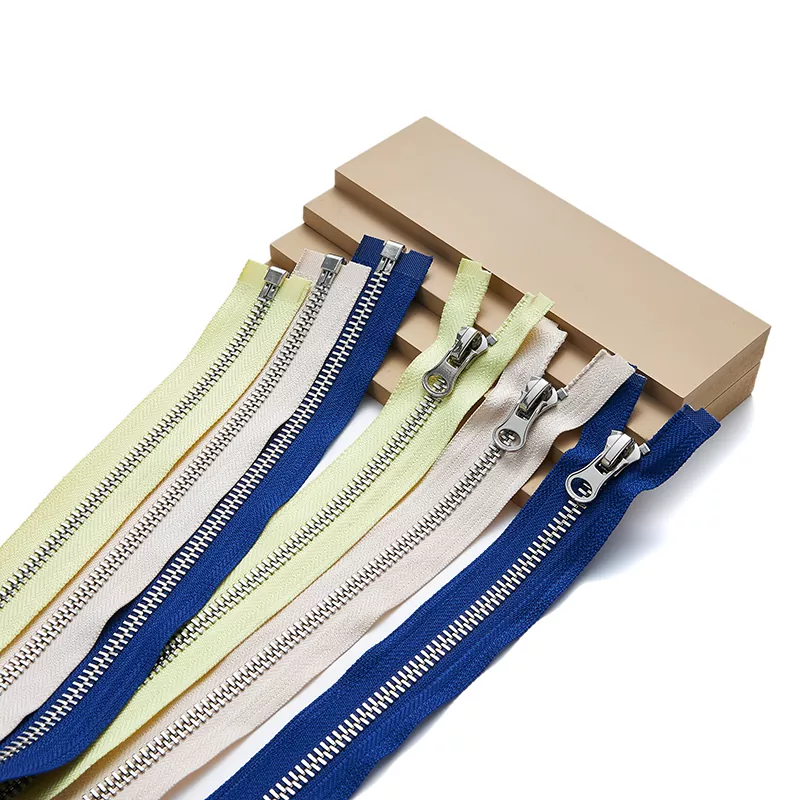 Zip Logam Kitar Semula